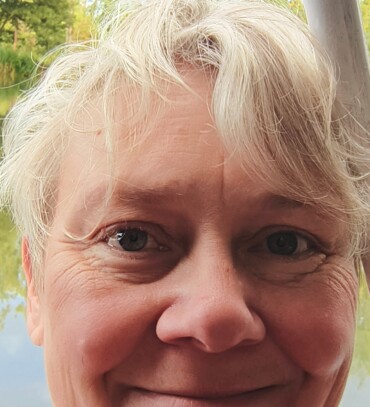 Rachel Groves